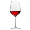 Высокое очищенное красное вино, прозрачное хрустальное вино, питьевое стекло